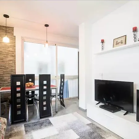 Apartment Little Sunny House 1